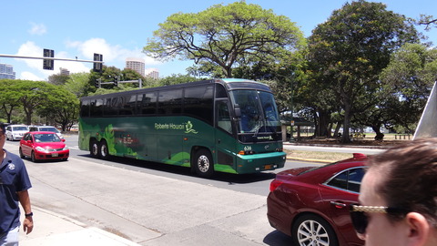 ハワイ観光バス１DSC02883.JPG