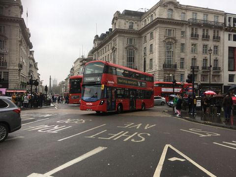 ロンドンバスDDメトロポリタンIMG_0341.jpg