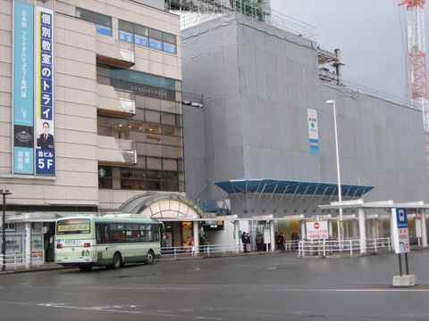 青森駅駅舎.jpg